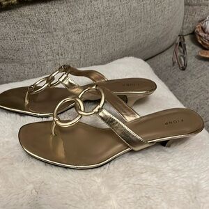 NEW w/box FIONI Clothing Metallic Gold Sandals